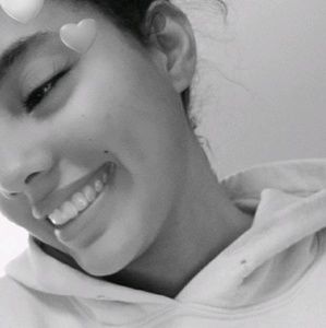 Meet your Posher, Gabriella